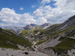 Tour Image 4
